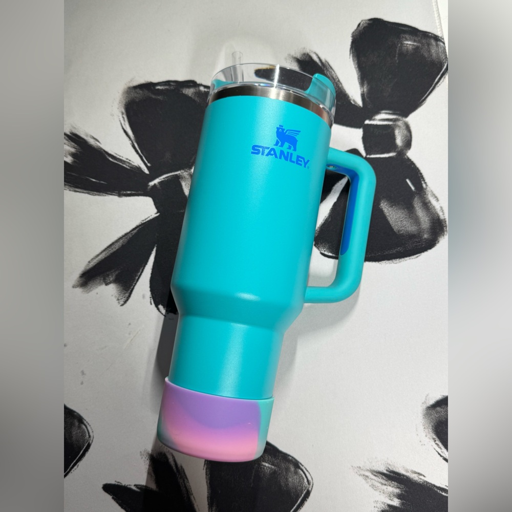 Stanley Quencher H2.0 FlowState Tumbler - 40 oz. Aquamarine Target Release 2024